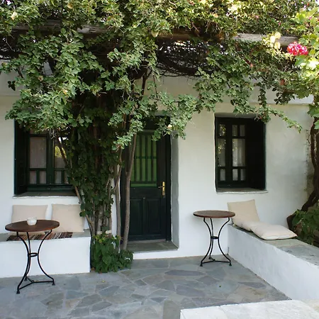 Andromeda Hotel Exámbela