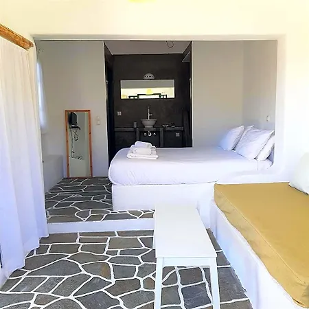 Andromeda Hotel Exámbela